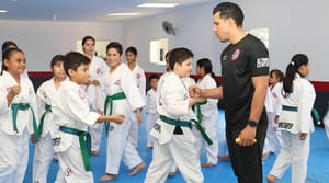 ¡REALIZAN MASTER CLASS CON ABEL MENDOZA  EN ATLANTES TKD!