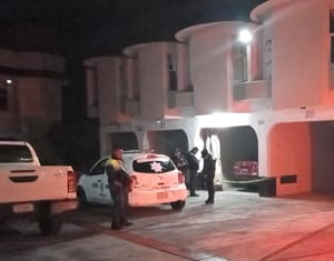 ¡LO MATAN DE UNA PUÑALADA EN EL PECHO EN MOTEL!