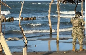 ¡LOCALIZAN CADÁVER EN PLAYAS DE ANTÓN LIZARDO!