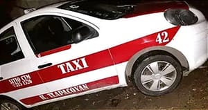 ¡BALEAN EL TAXI Y SE LLEVAN AL CONDUCTOR! -LA UNIDAD APARECIO ABANDONADA EN TLAPACOYAN