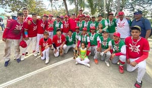 ¡BETO ÁVILA VERDE, MEDELLÍN Y BOSTON CAMPEONES!