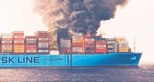 ¡NAVIERA MAERSK VUELVE AL MAR ROJO!