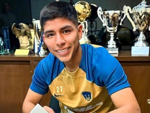 ¡PUMAS ASEGURA TENER TODO EN REGLA PARA TRASPASO DE PEDRO QUISPE!