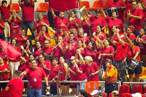 UCHALE... ¡LANZA HALCONES ROJOS ENGAÑOSA CAMPAÑA! *INVITAN “AFICIONADOS” A DISEÑAR UNIFORME  *NO DAN A CONOCER PREMIO AL GANADOR