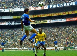 ¡MUERE EL LEGENDARIO JUGADOR ITALIANO “GIGI” RIVA, MEJOR DELANTERO!