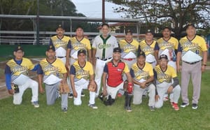 ¡ARRANCÓ FASE FINAL EN EL SOFTBOL DE VETERANOS EN PLAYA DE VACAS!