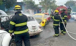 ARDE VOCHO EN TALLER MECÁNICO!