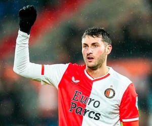 ¡SANTIAGO GIMÉNEZ Y SU PEOR SEQUÍA GOLEADORA CON EL FEYENOORD! - Tiene la Pólvora Mojada en este 2024.