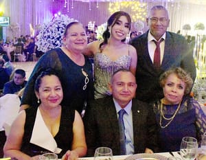 GRAN NOCHE DE GALA PARA CRISTINA CERECERO AMADOR! - Y SUS AMIGOS UNIVERSITARIOS