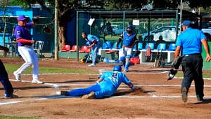 ¡COMPADRES EMPATA LIDERATO A POLLOS! - SOFTBOL DE PLAYA DE VACAS