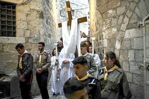 ¡ECLIPSA GUERRA DE GAZA EL VIERNES SANTO EN JERUSALEN!