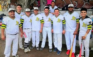 ¡ESQUINA CALIENTE Y RANGERS, NUEVOS LÍDERES! - LIGA SABATINA DE BÉISBOL *Ganan y aprovechan derrota de Reales