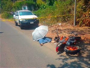 ¡SALIÓ DE LA MISA Y MURIÓ ARROLLADA POR MOTORIZADO!