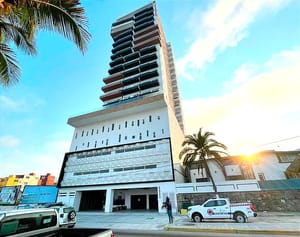 ¡EXPLOSIÓN EN LA TORRE “COLINAS DEL MAR”! - *Los Bomberos Recuerdan lo Importante de Verificar la Instalación de Gas