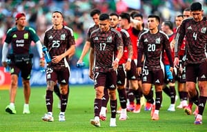 ¡SE ENCIENDEN LAS ALARMAS! - *Uruguay golea a la Tricolor mexicano 4-0