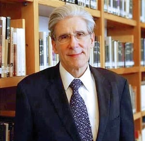 ¡NOMBRAN A JULIO FRENK RECTOR DE LA UCLA!