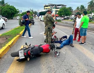 ¡MOTORIZADO ATROPELLADO POR CAMIÓN “NORTE-SUR”! - FRENTE A AL PENALITO DE PLAYA LINDA