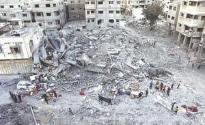 ¡BOMBARDEO ISRAELÍ CONTRA ESCUELA DEJA 30 MUERTOS! - NO PARAN