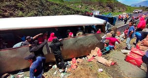 ¡RAPIÑA Y MUERTE! - *SALÍAN POR EL TRÉBOL DE MALTRATA, CUANDO LOS EMBISTIÓ UN TRÁILER