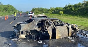 ¡MUEREN CARBONIZADOS! - CHOQUE E INCENDIO EN LA TUXPAN-TAMPICO, EN OZULUAMA