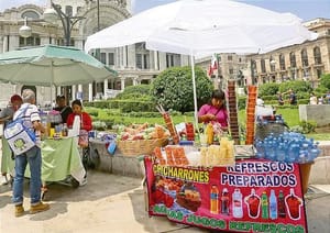 ¡UNIÓN Y ANTI-UNIÓN SE ENFRENTAN POR AMBULANTES! - SE PELEAN BELLAS-ARTES