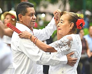 ¡DANZÓN DEDICADO...! - "Viajera", "La flauta mágica" "Lágrimas negras"...