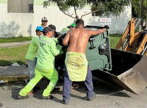 ¡HUELGUITA DE LIMPIA PÚBLICA!