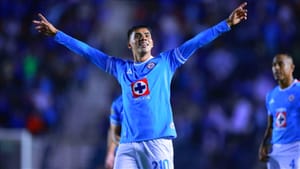 ¡AGÓNICO TRIUNFO DE CRUZ AZUL ANTE MAZATLÁN!