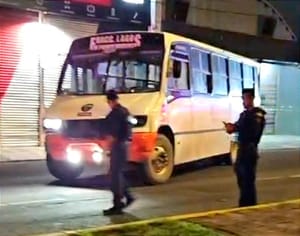 ¡MATAN A CHOFER DE TRANSPORTE PÚBLICO! - RUTA 84 DE LAGOS DE PUENTE MORENO *NOCHE VIOLENTA