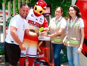 ¡SE UNEN HALCONES ROJOS Y BANCO DE ALIMENTOS!