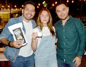 REALIZAN MUESTRA DE CAFÉ