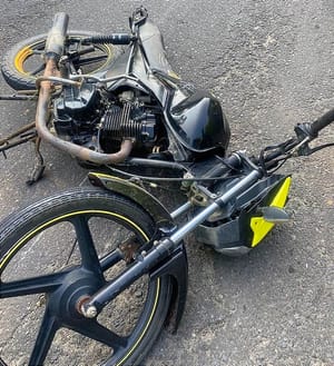 ¡JOVENCITO SE MATÓ EN MOTOCICLETAZO! - TRAGEDIA EN TRES VALLES