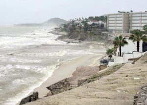 ¡LA TORMENTA TROPICAL “ILEANA” SE DEBILITA A DEPRESIÓN SOBRE EL OESTE DE MÉXICO!