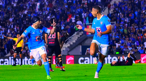 ¡CRUZ AZUL ES EL ÚNICO LÍDER EN LA LIGA MX!