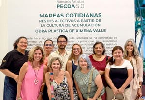 XIMENA VALLE EXPONE "MAREAS COTIDIANAS. RESTOS AFECTIVOS A PARTIR DE LA CULTURA DE ACUMULACIÓN"