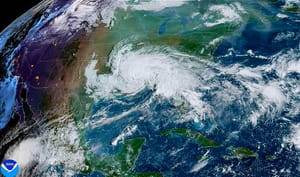 ¡HURACÁN FRANCINE ENTRÓ POR LOUISIANA! - *TORMENTA "GORDON" FORMÁNDOSE EN EL ATLÁNTICO