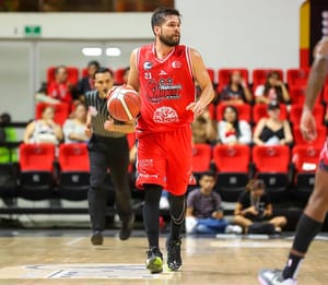 ¡HALCONES ROJOS VUELAN HACIA EL PLAY-IN!