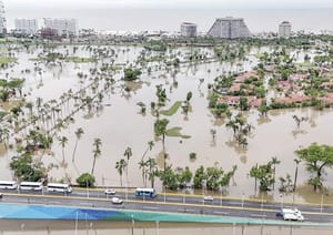 ¡AEROPUERTO DE ACAPULCO, LIMITADO A VUELOS DE EMERGENCIA; 9 AUTOPISTAS MANTIENEN CIERRE TOTAL: SICT!