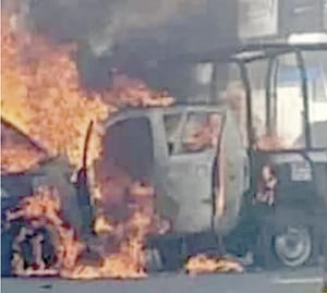 ¡EXPLOTAN DOS COCHES BOMBA EN GUANAJUATO!