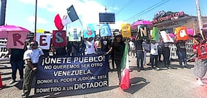 ¡BLOQUEAN AUTOPISTA VERACRUZ-CARDEL!