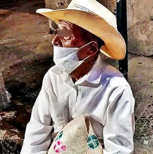 ¡DAMISELAS BOLSEAN AL ABUELITO!