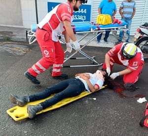 ¡IBAN PARA LA CHAMBA Y DERRAPAN EN LOMAS DE RÍO MEDIO!