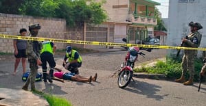 ¡DOS MUJERES LESIONADAS EN CHUZA DE MOTOCICLETAS!