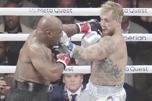 ¡MIKE TYSON PIERDE EN SU REGRESO AL RING ANTE JAKE PAUL!