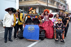 GRAN DESFILE DE CATRINAS!