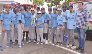 ¡AZULEJOS DE SAN JULIÁN GANA TRONEO NAVIDEÑO!