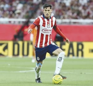 ¡FICHARÁ CHIQUETE OROZCO CON CRUZ AZUL PROVENIENTE DE CHIVAS!