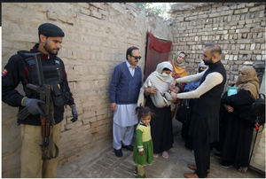 ¡PAKISTÁN POSPONE CAMPAÑA DE VACUNACIÓN CONTRA LA POLIO TRAS EL BOICOT DE TRABAJADORES DE SALUD!