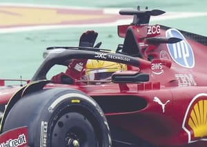 ¡VIVIÓ FERRARI MOMENTO ESPECIAL CON HAMILTON!