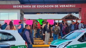 ¡TOMAN LA SEV! - “No podemos seguir permitiendo el atraso a la educación indígena”.